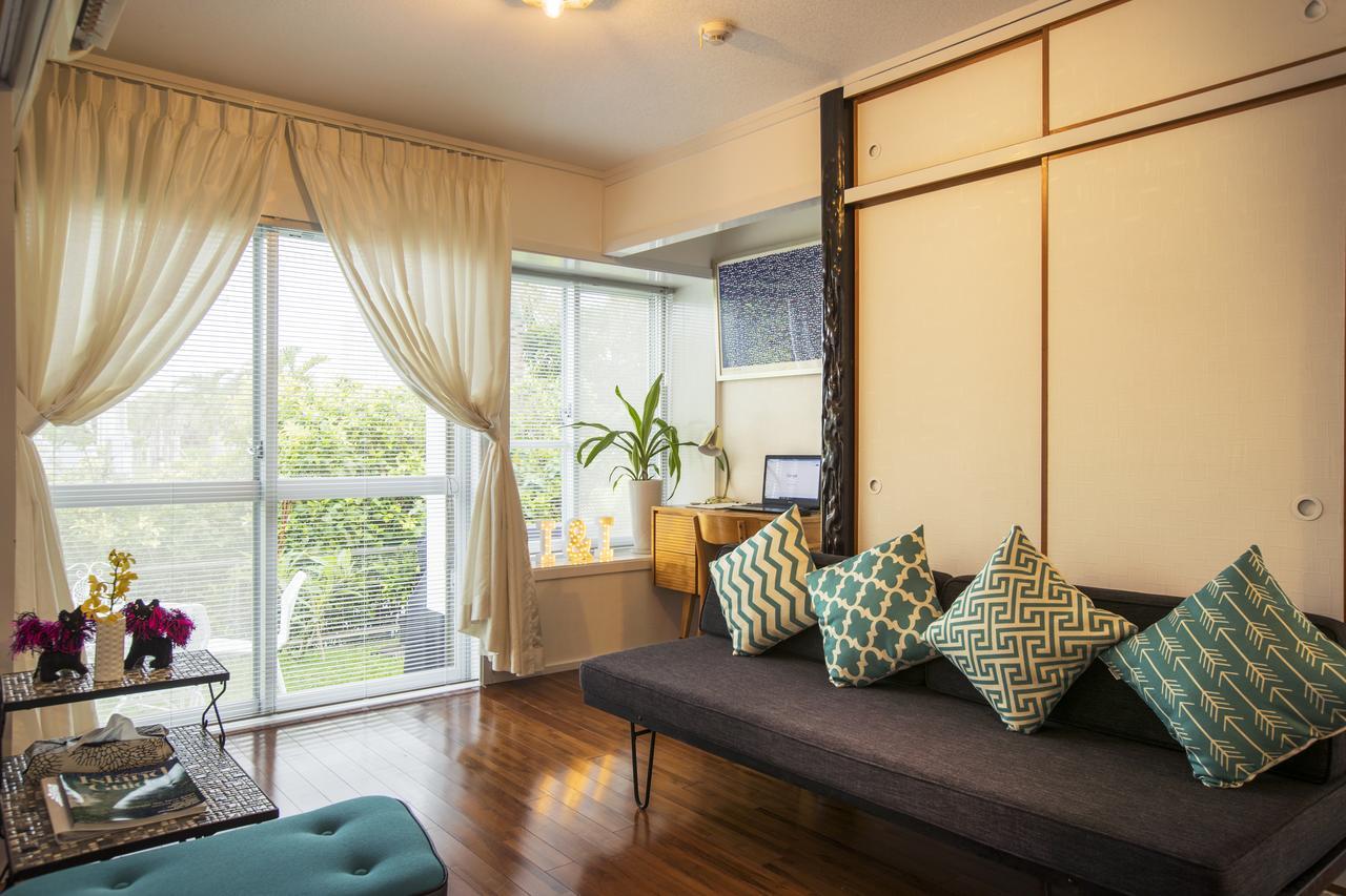 Mihama Beach House Villa Chatan Exteriör bild